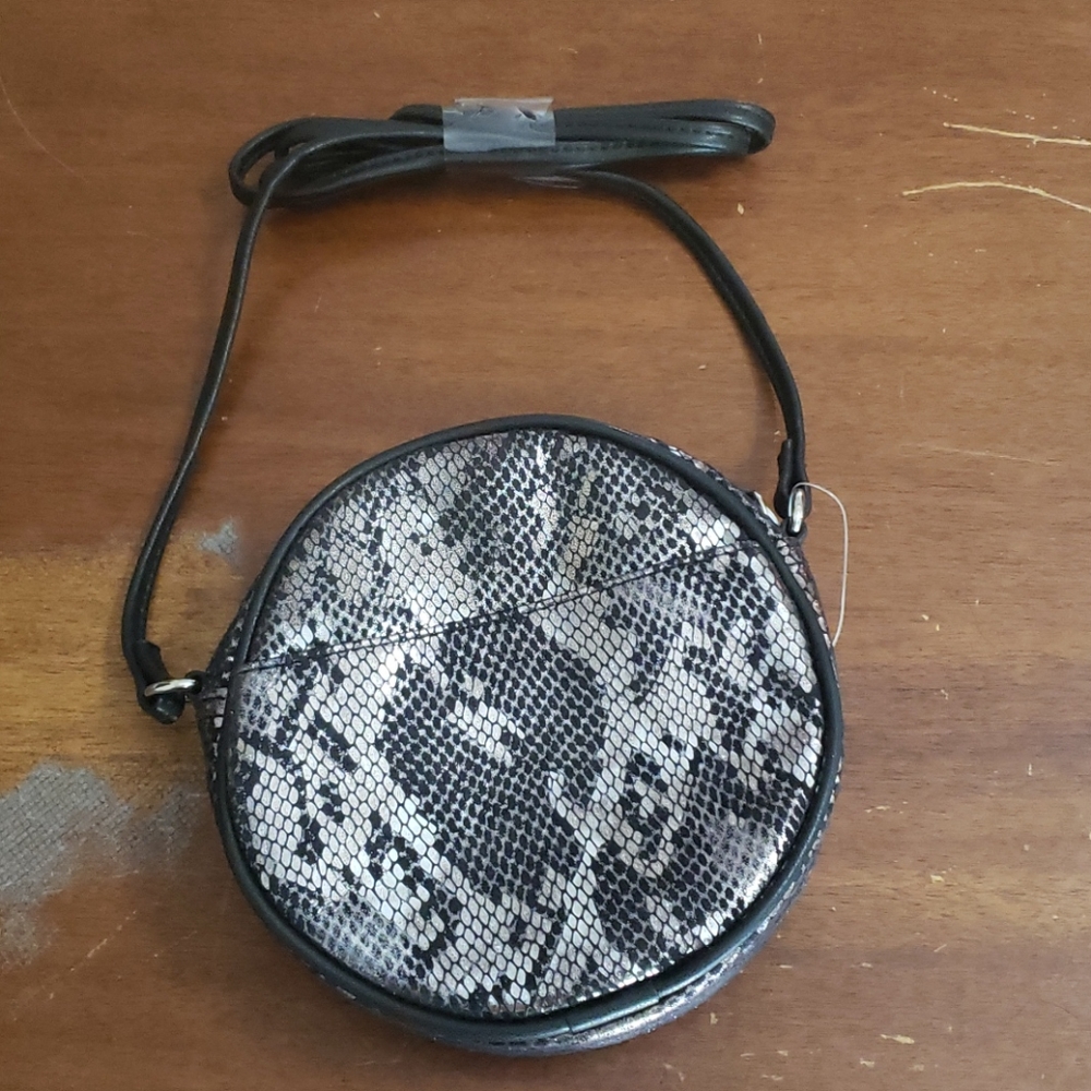 Circle purse